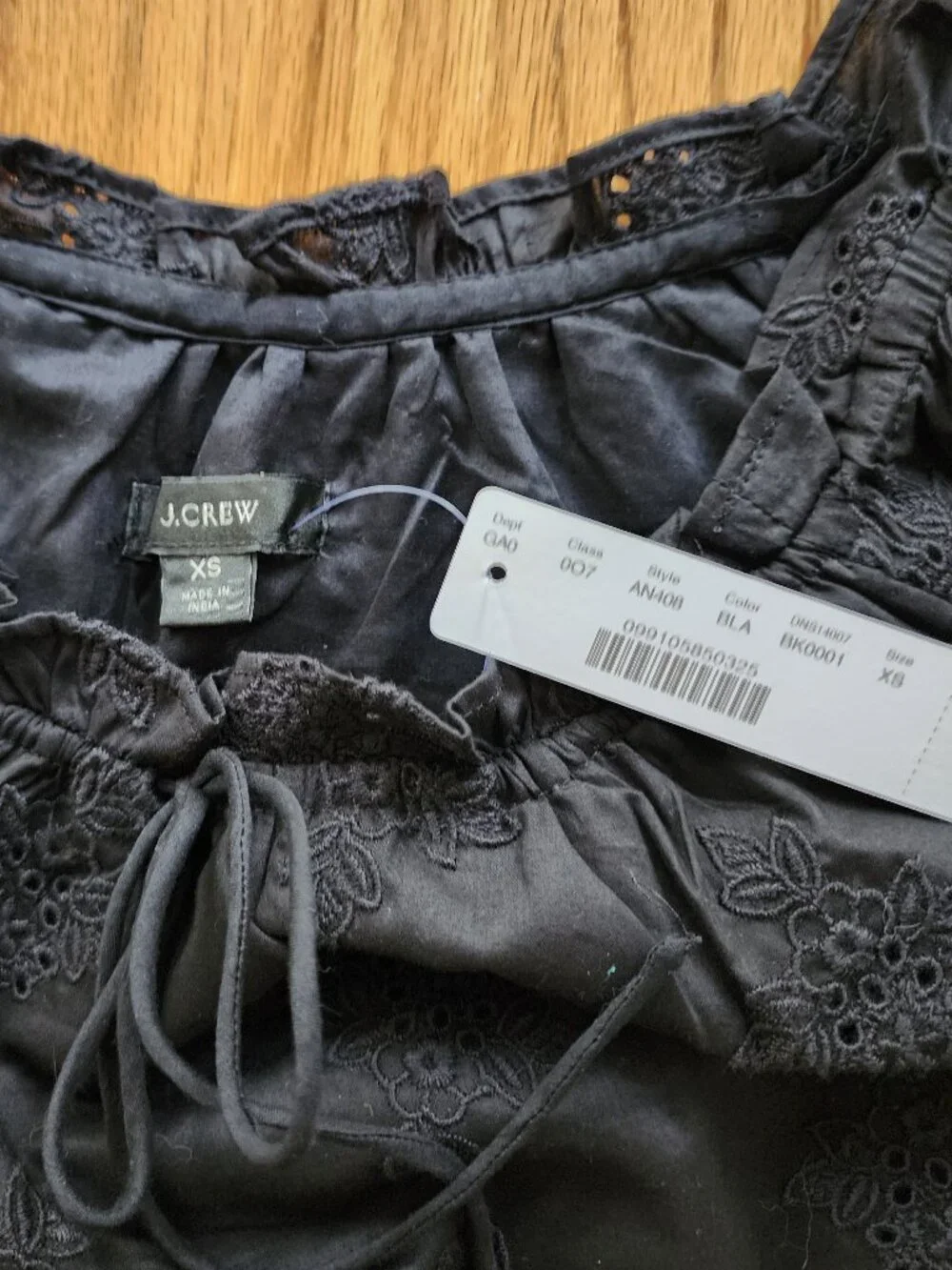 NWT J.Crew Eyelet Short-Sleeve Peasant Top (Extra Small)
